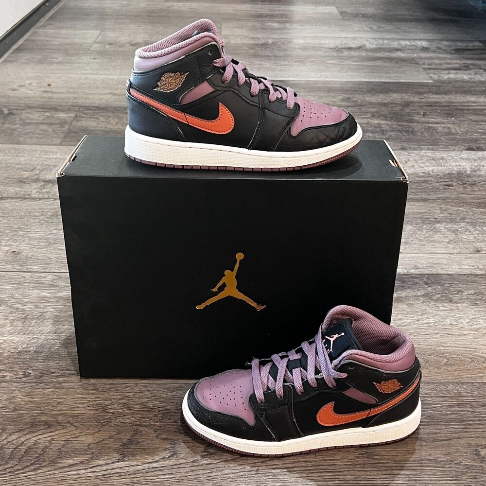 Jordan 1 Mid SE Black Sky J Mauve Sneakers Kids Size 4Y or Women's Size 5.5